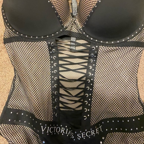 EUC VS Lingerie Fishnet Body Suit - Picture 3 of 4